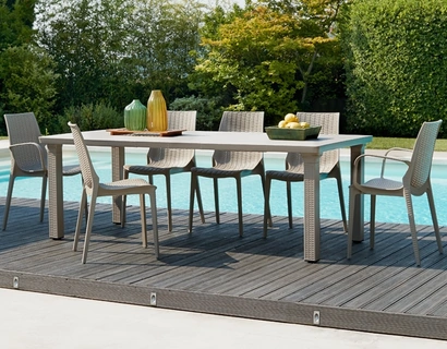 Sedia da giardino impilabile in polipropilene intrecciato Lucrezia di Scab Design