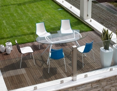 Tavolo in vetro Metropolis di Scab Design