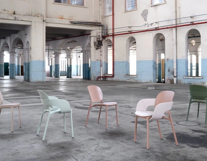 Sedia da esterno in tecnopolimero con o senza braccioli dalla forma arrotondata Hugh di Scab Design