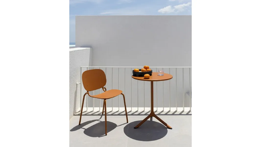 Tavolino Tripé di Scab Design