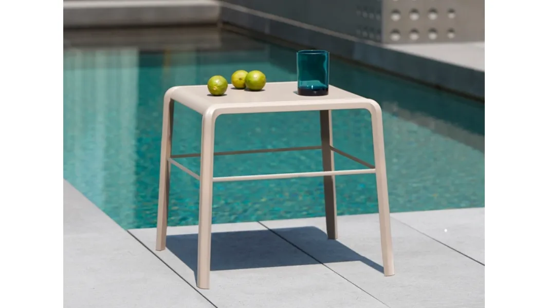 Tavolino da giardino in plastica Side Table Vela di Scab Design